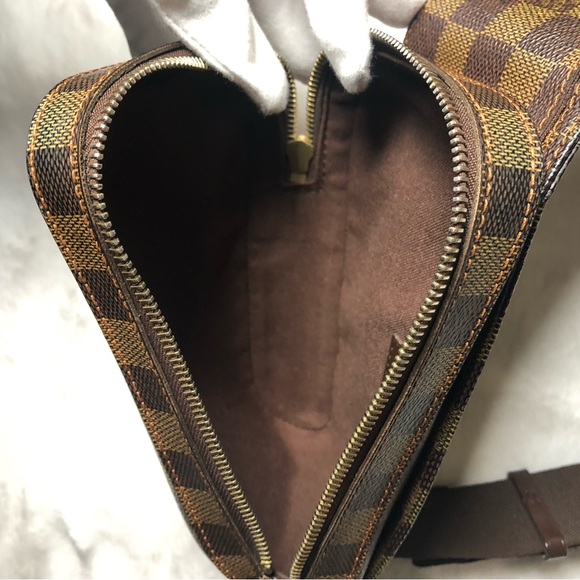 Louis Vuitton Geronimo Damier Ebene Bum Bag;Date Code(CA1057)w/Dust Bag/COA - Picture 6 of 17